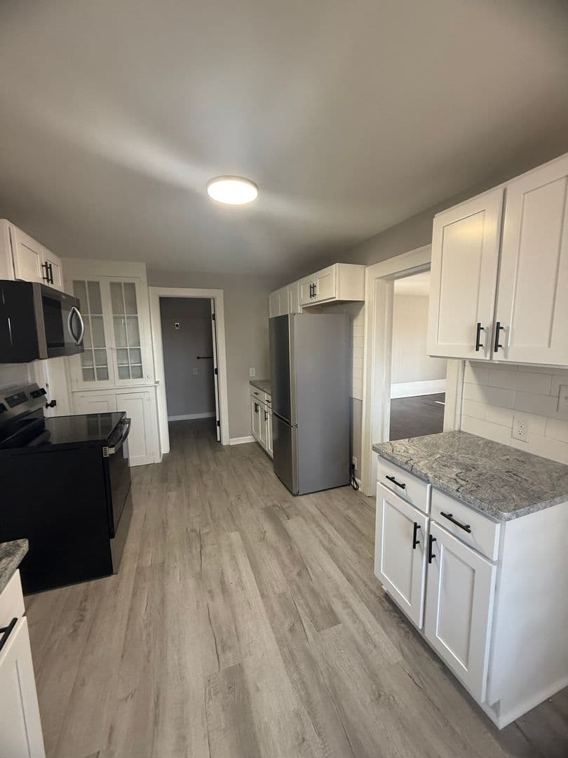 Portland Apartment: 200 Main Street