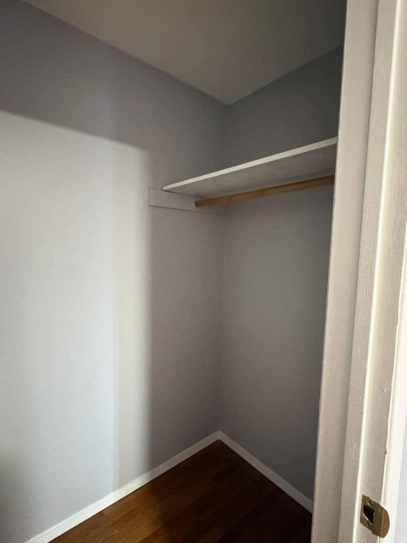 Bristol Apartment: 818-826 Pine Street