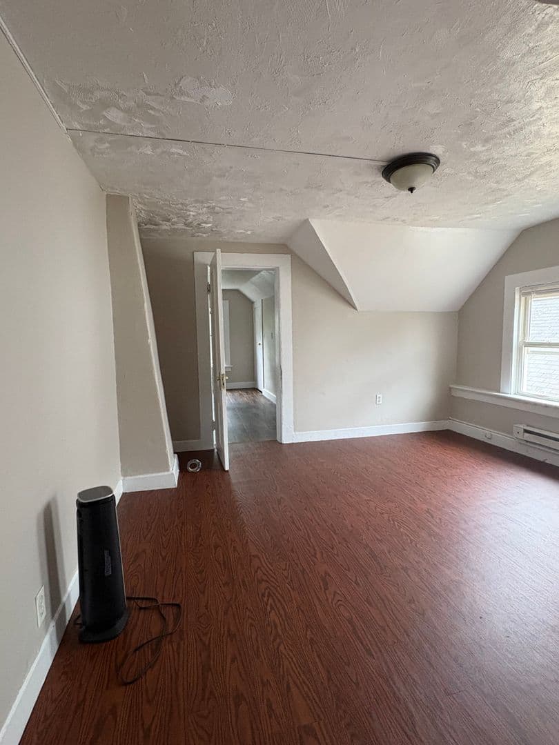 Meriden Apartment: 56 N First St