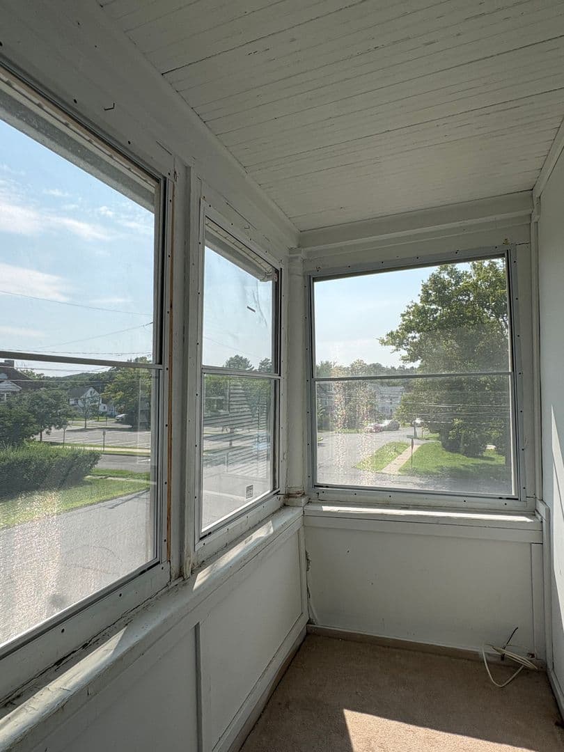Middletown Apartment: 28 Durant Terrace