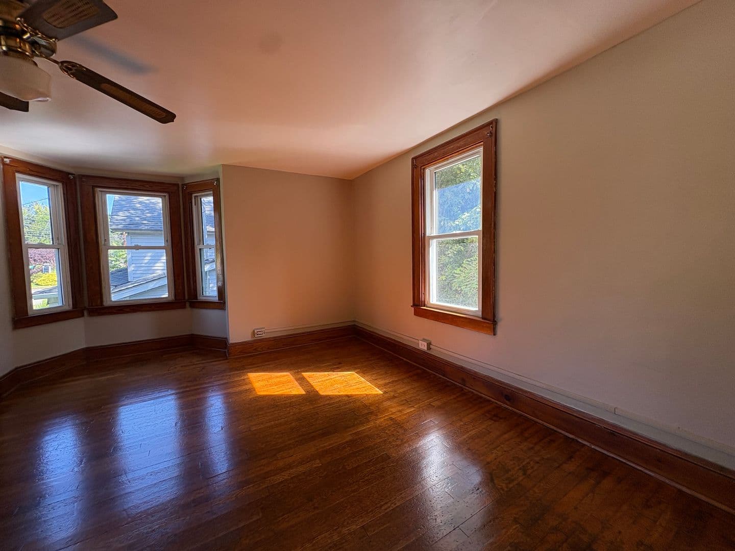 Portland Apartment: 51 Grove St