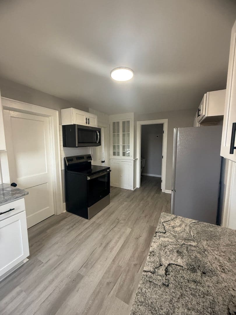 Portland Apartment: 200 Main Street