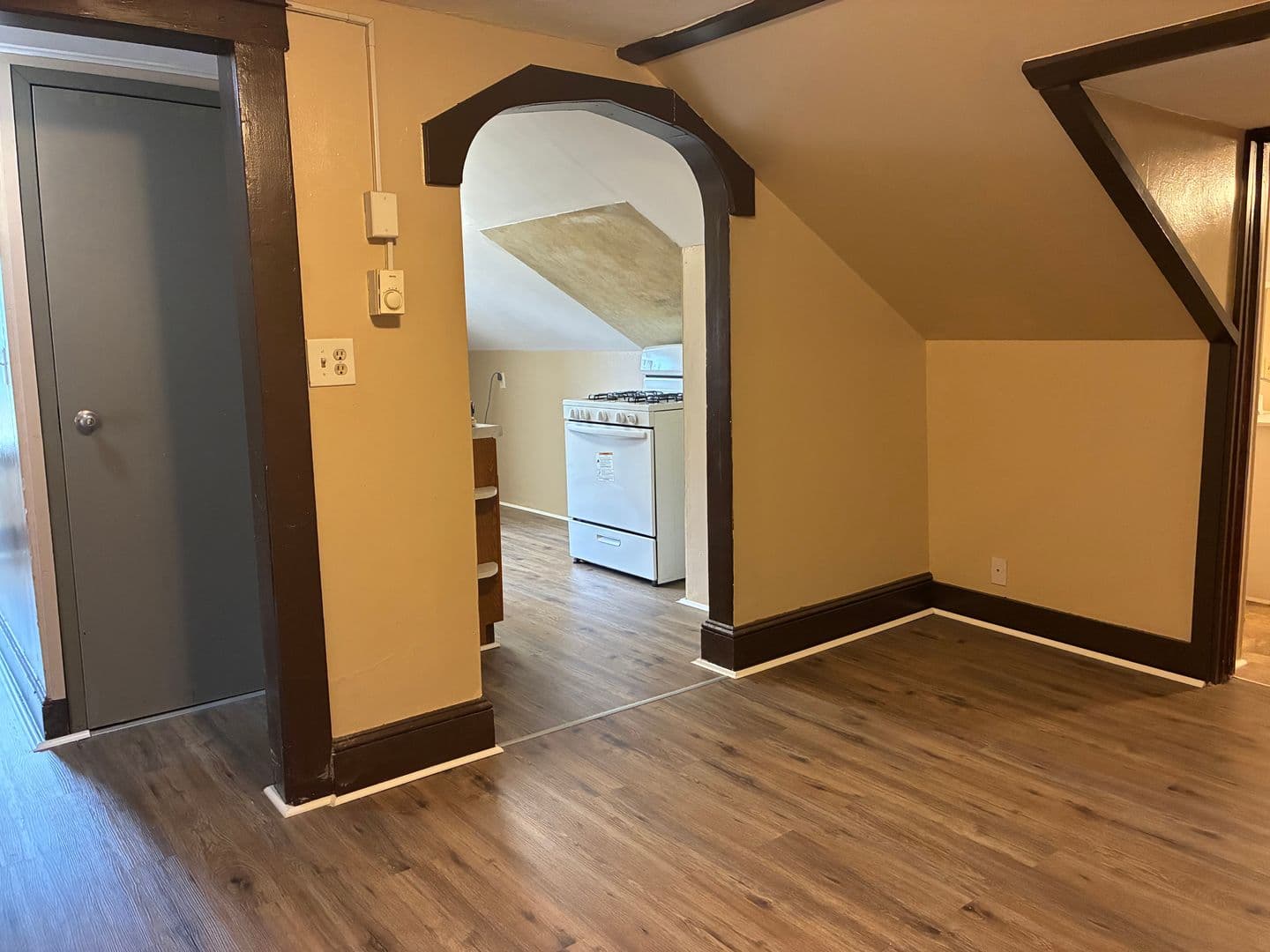 Middletown Apartment: 190 Liberty Street