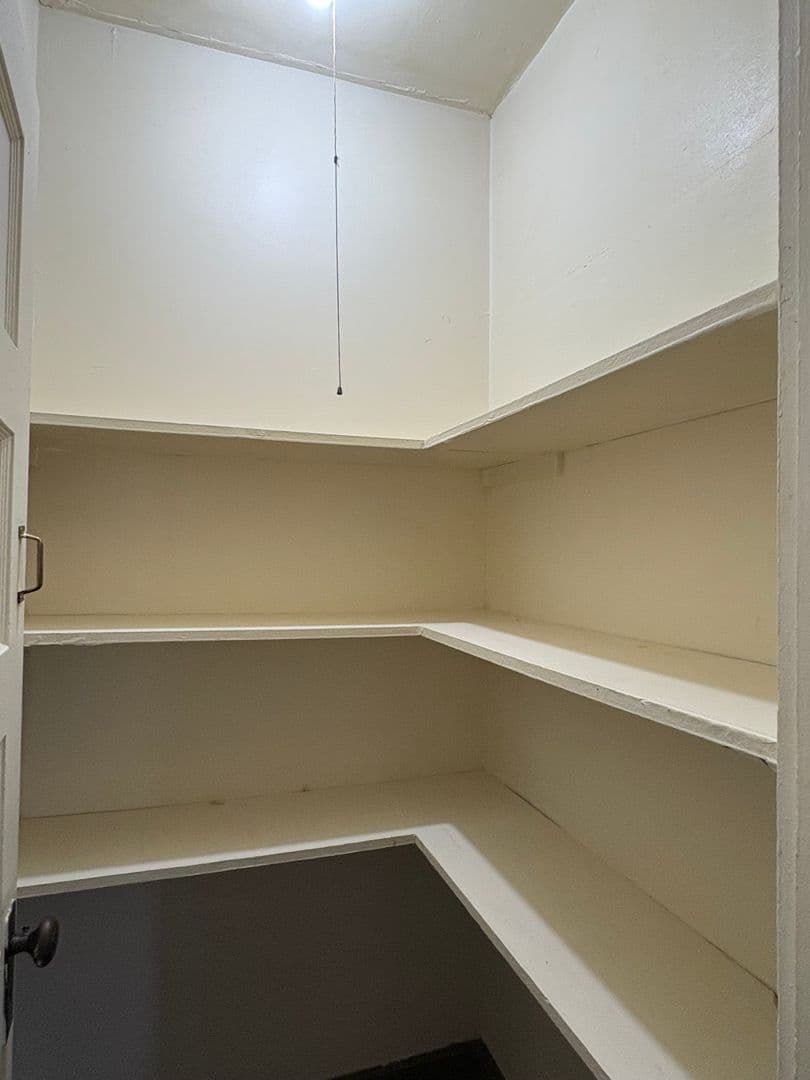New Britain Apartment: 240-242 Washington St