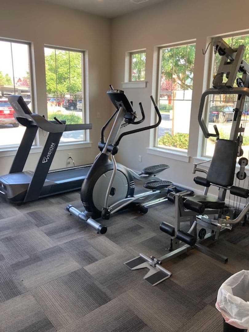 Meridian Apartment: 1530 W. Ann Taylor St.