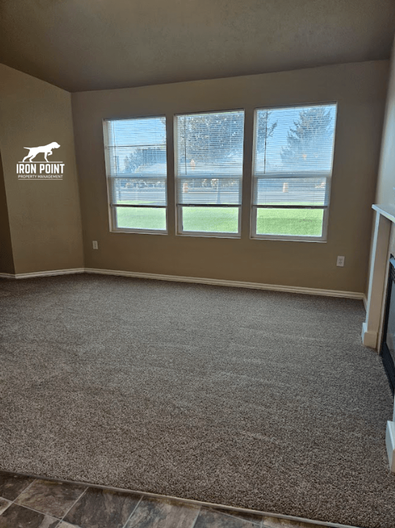 Caldwell Apartment: 4011 Idaho Ave.