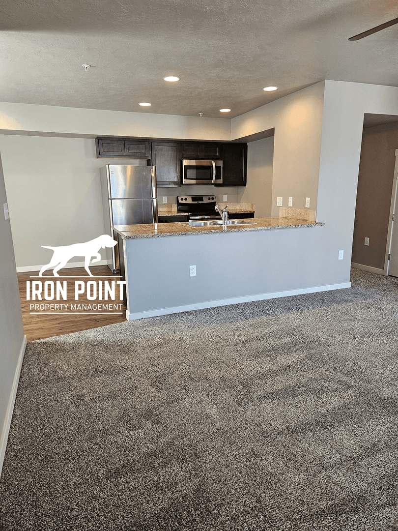 Kuna Apartment: 944 E. Wandering Ln.