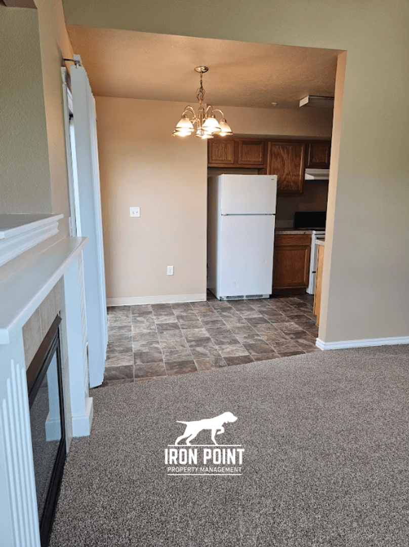 Caldwell Apartment: 4011 Idaho Ave.
