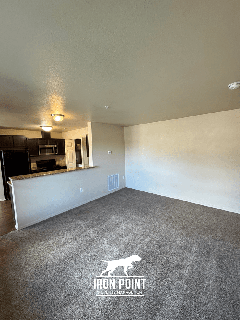 Nampa Apartment: 11004 W Brassy Cove Loop