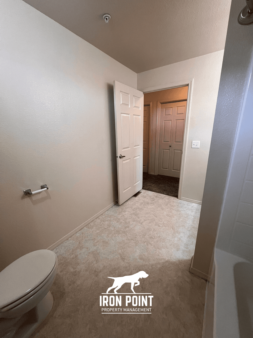 Nampa Apartment: 11159 W Brassy Cove Loop