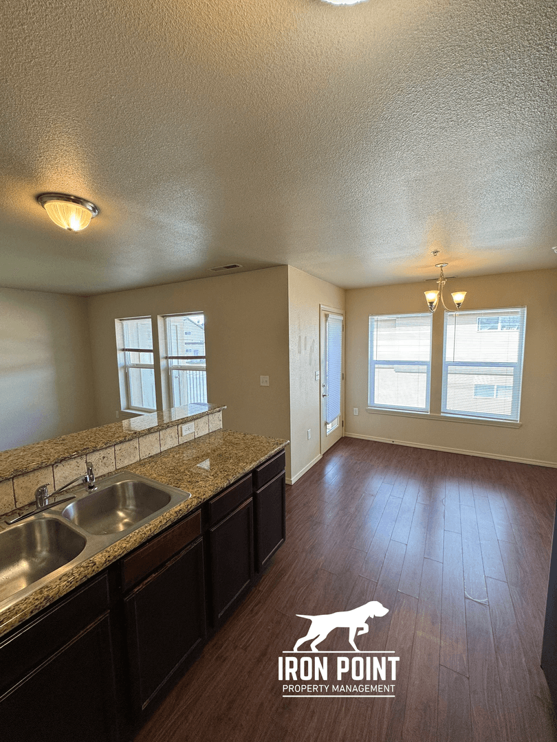 Nampa Apartment: 11164 W Brassy Cove Loop