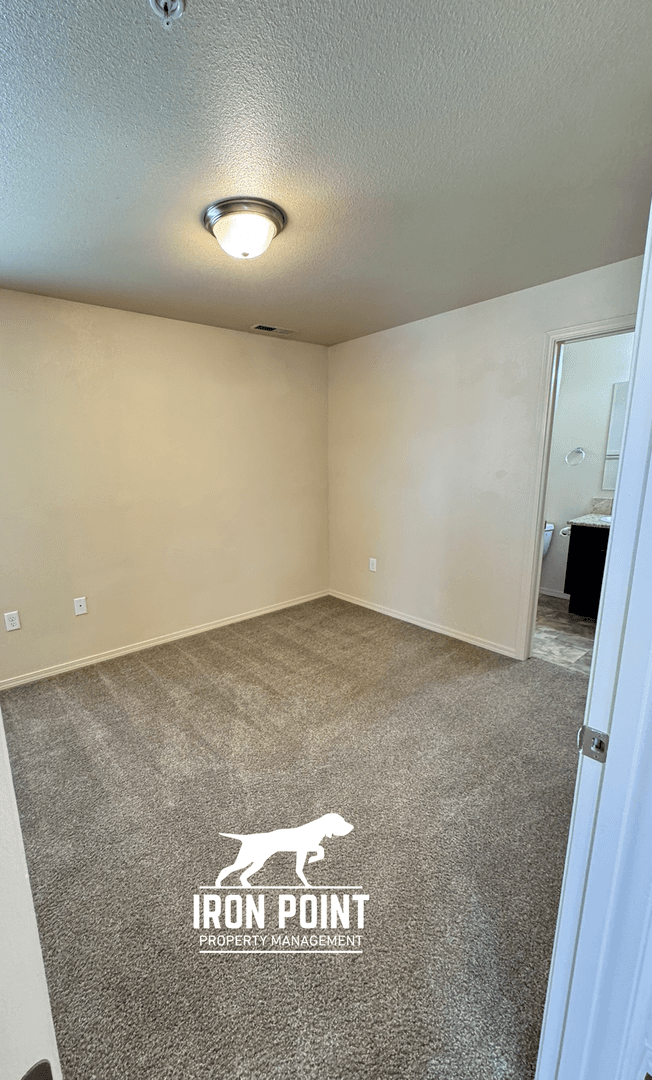 Nampa Apartment: 11076 W Brassy Cove Loop