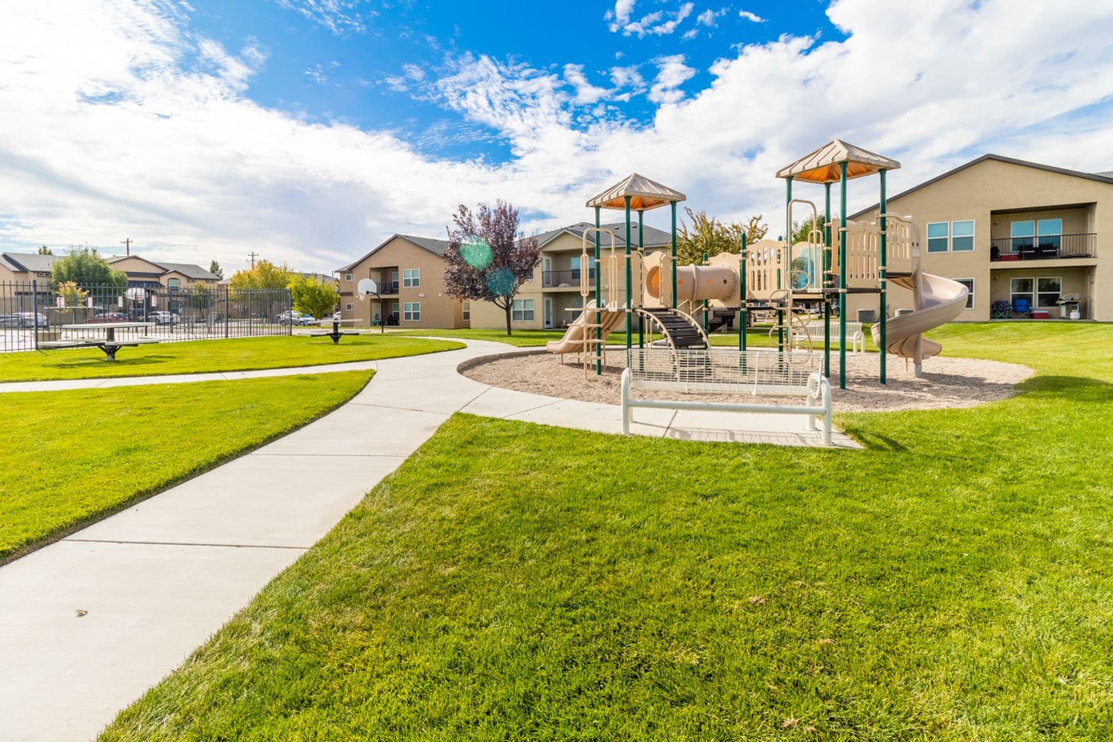 Nampa Apartment: 11076 W Brassy Cove Loop