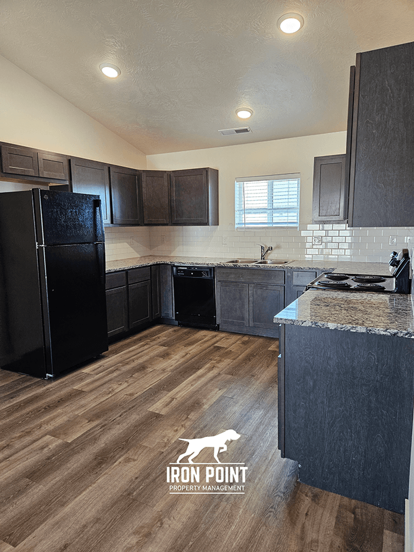Caldwell Apartment: 2715 Blackfoot Ln