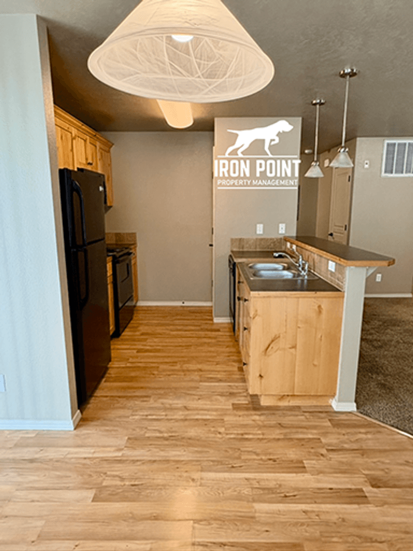Nampa Apartment: 16589 Integra St
