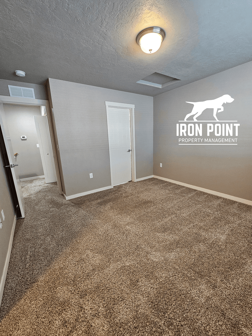Kuna Apartment: 885 E. Travel Ln.