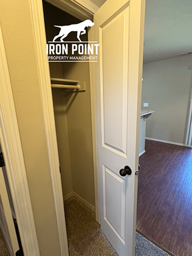 Nampa Apartment: 16638 N Profit Cir