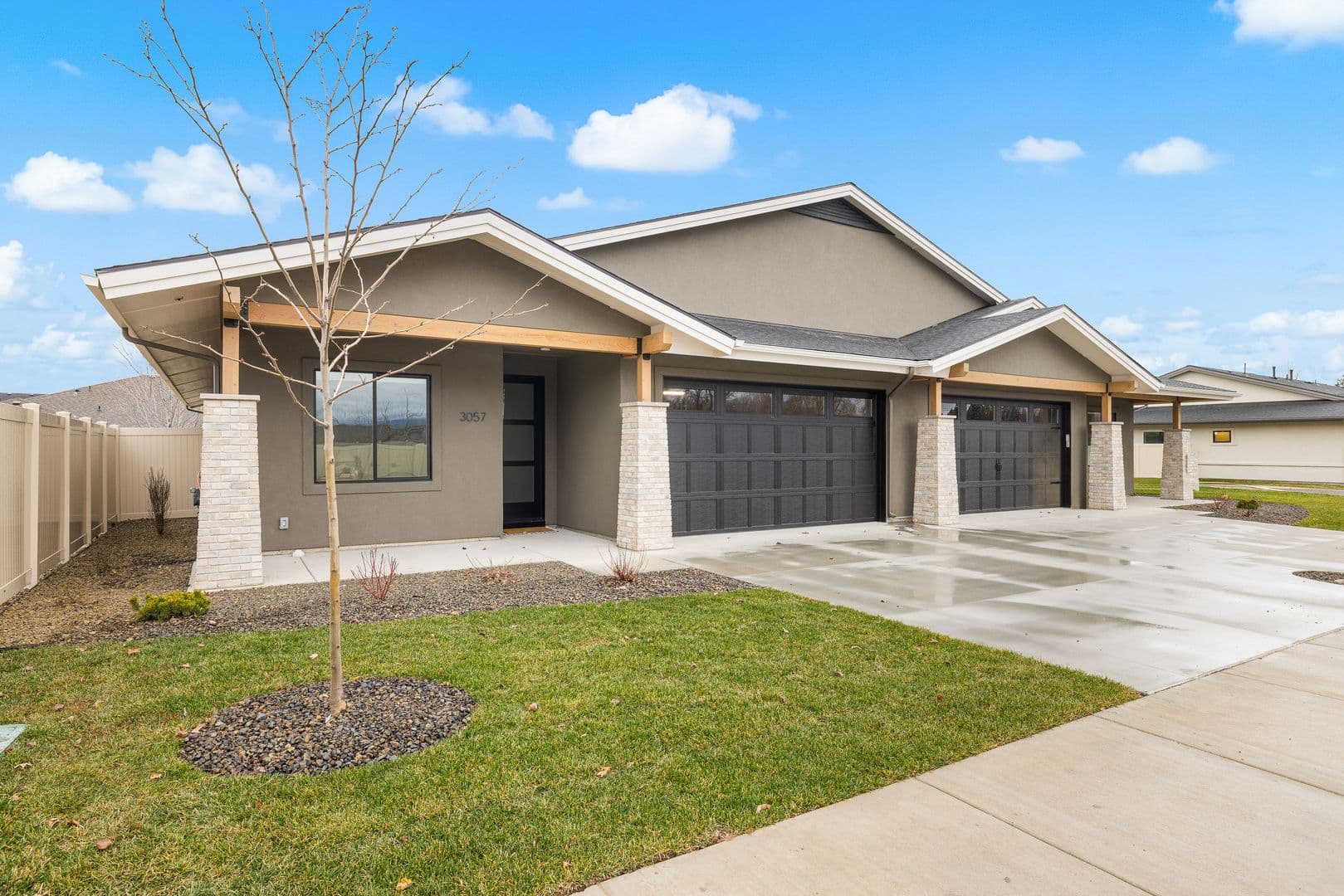 Meridian Townhome: 3057 N. Lapis Ave.