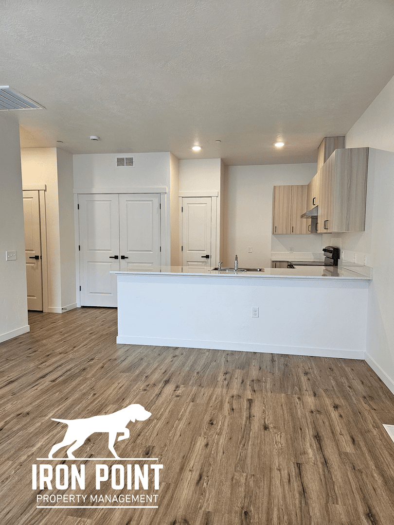 Nampa Apartment: 1303 S. Nathan Lane
