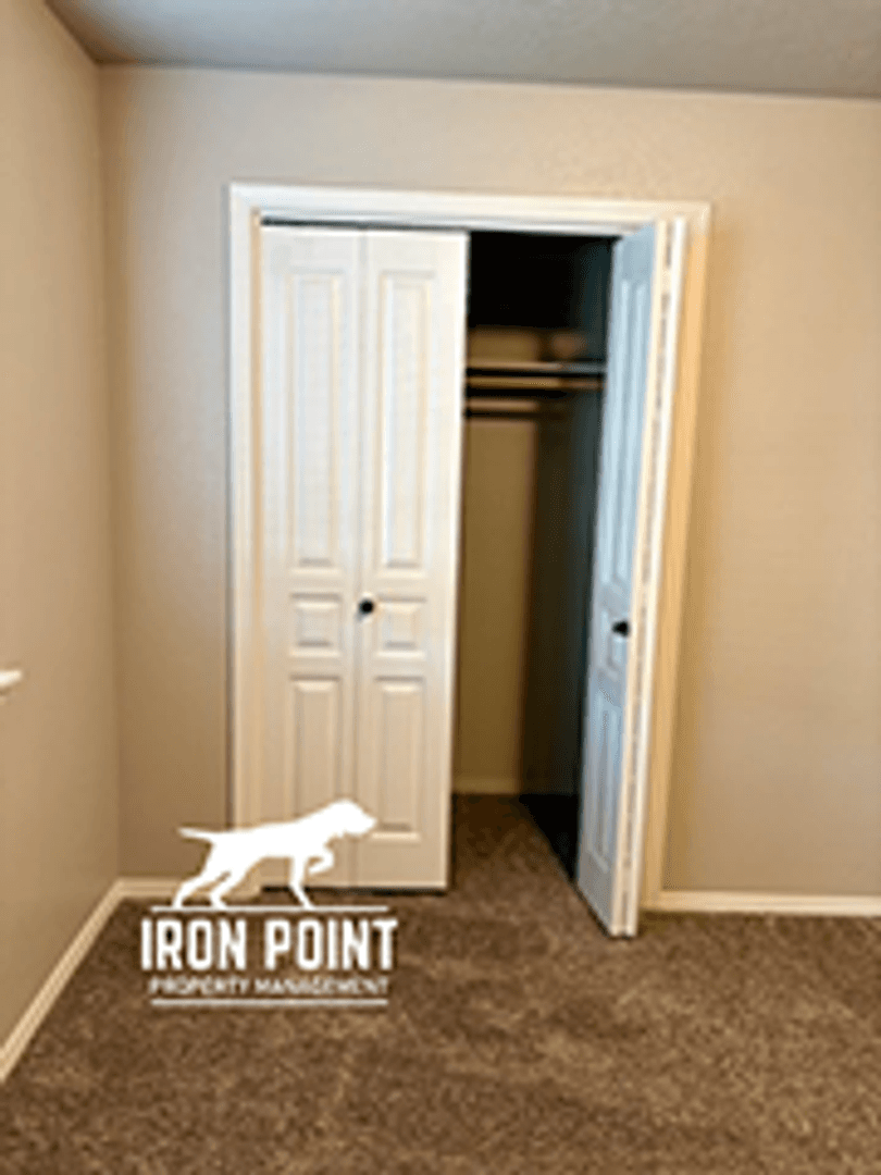 Nampa Apartment: 16563 N Investor Lp