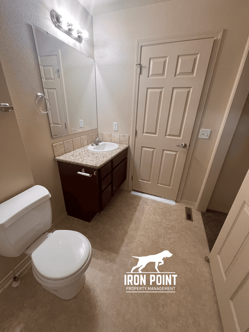 Nampa Apartment: 11159 W Brassy Cove Loop