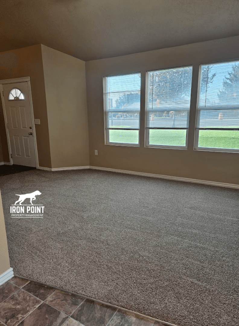 Caldwell Apartment: 4011 Idaho Ave.