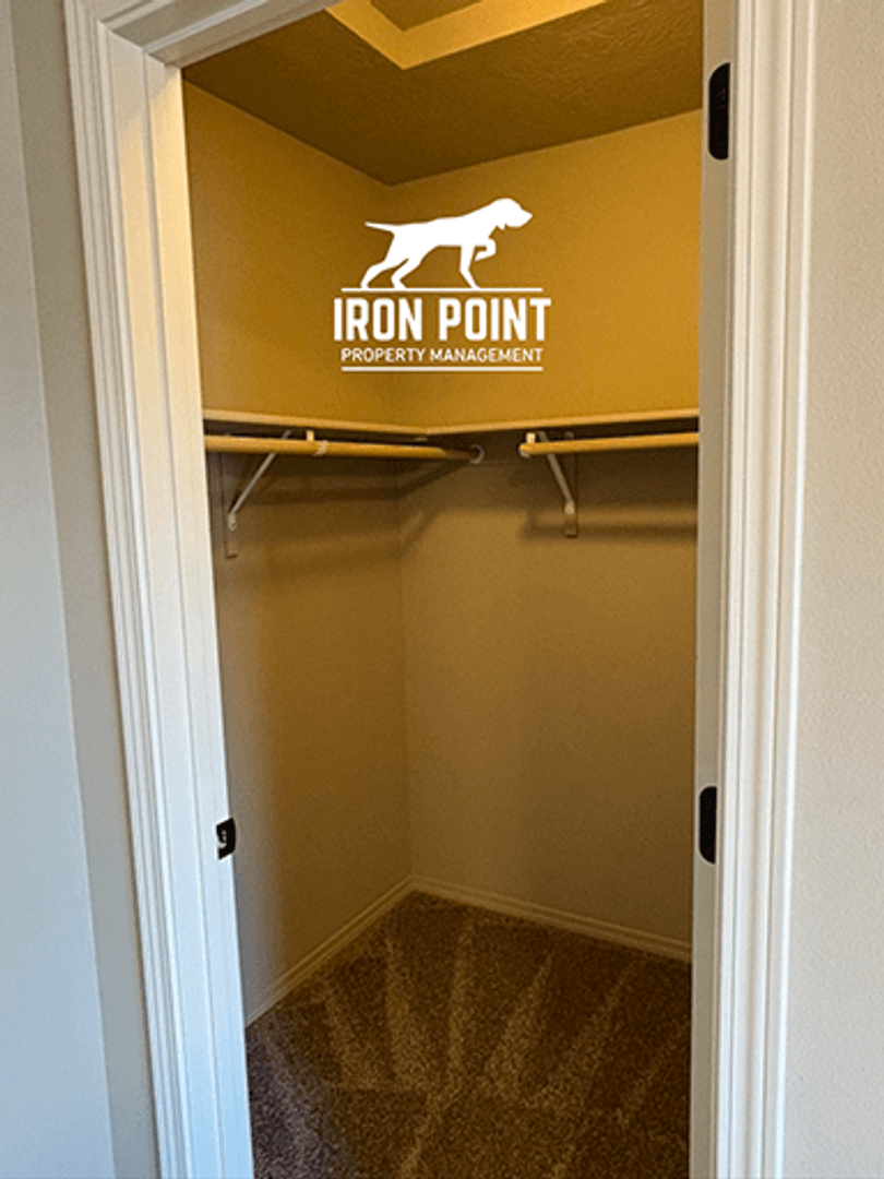 Nampa Apartment: 16638 N Profit Cir