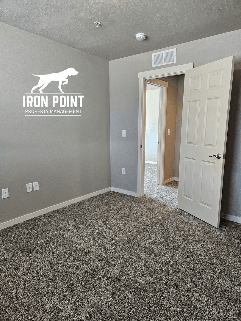 Kuna Apartment: 944 E. Wandering Ln.