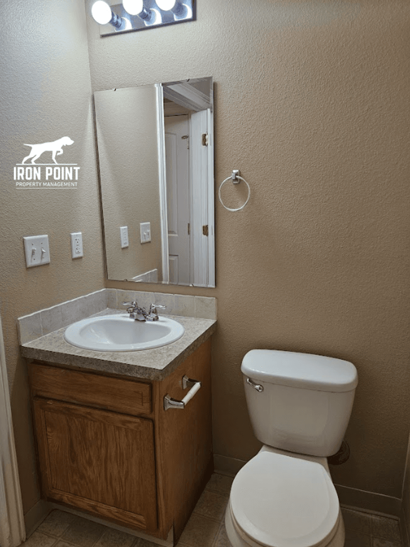 Caldwell Apartment: 4019 Idaho Ave.
