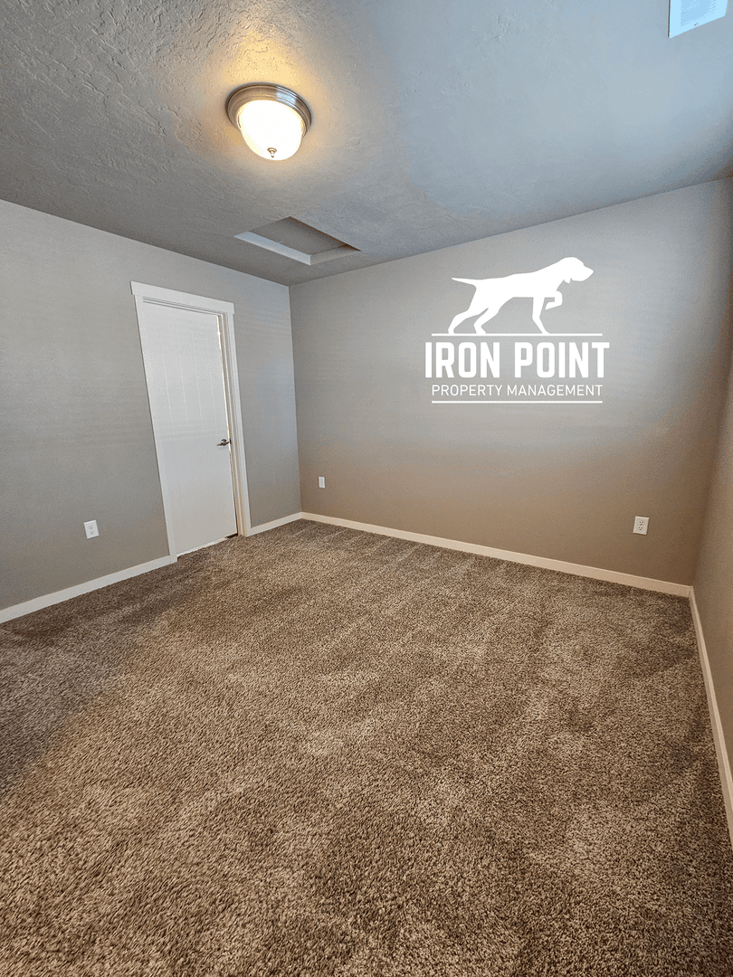 Kuna Apartment: 885 E. Travel Ln.