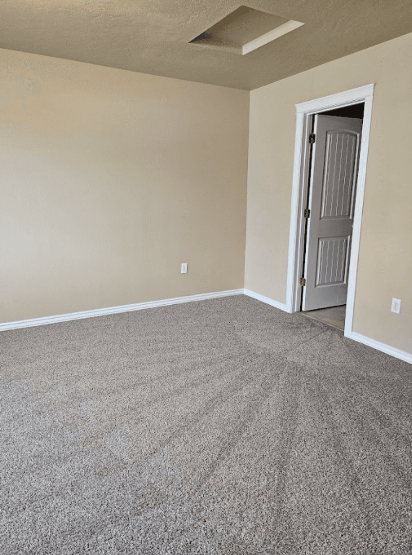 Caldwell Apartment: 4019 Idaho Ave.
