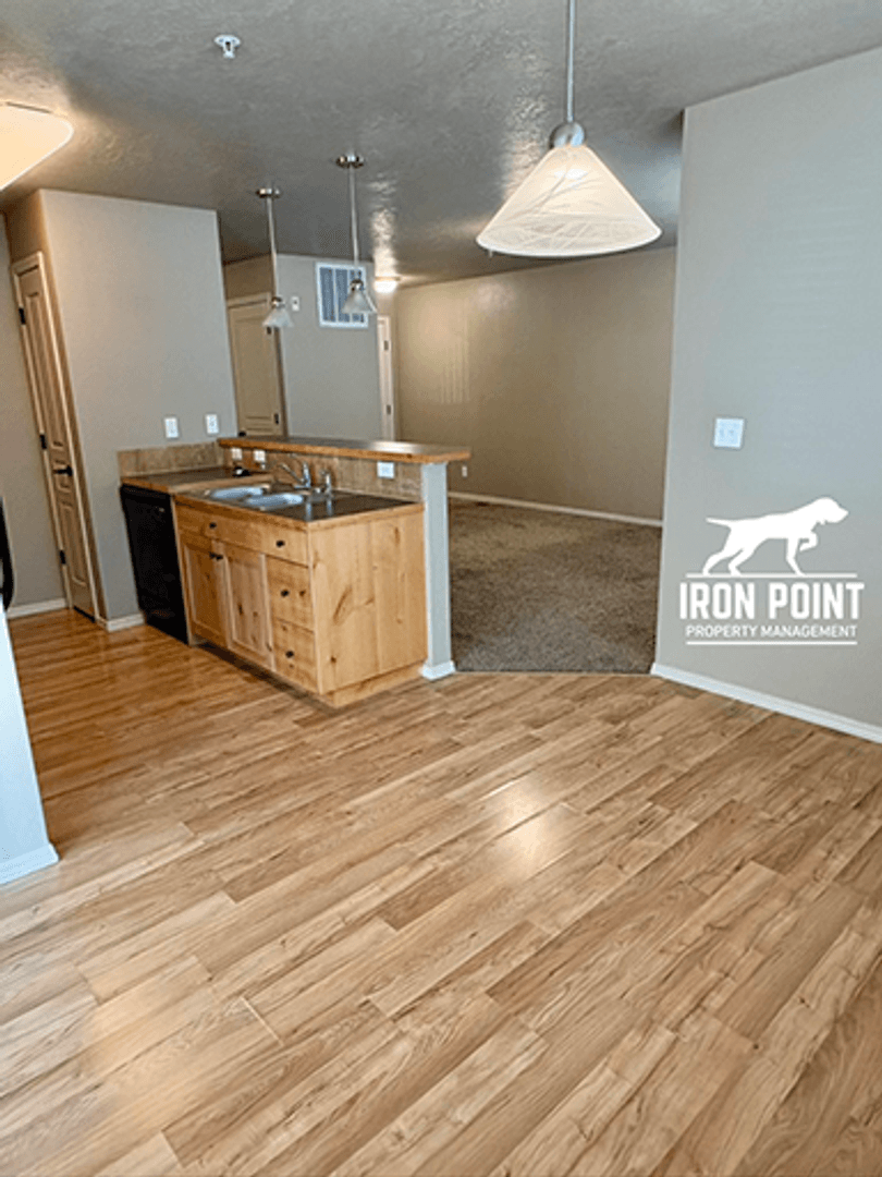 Nampa Apartment: 16589 Integra St