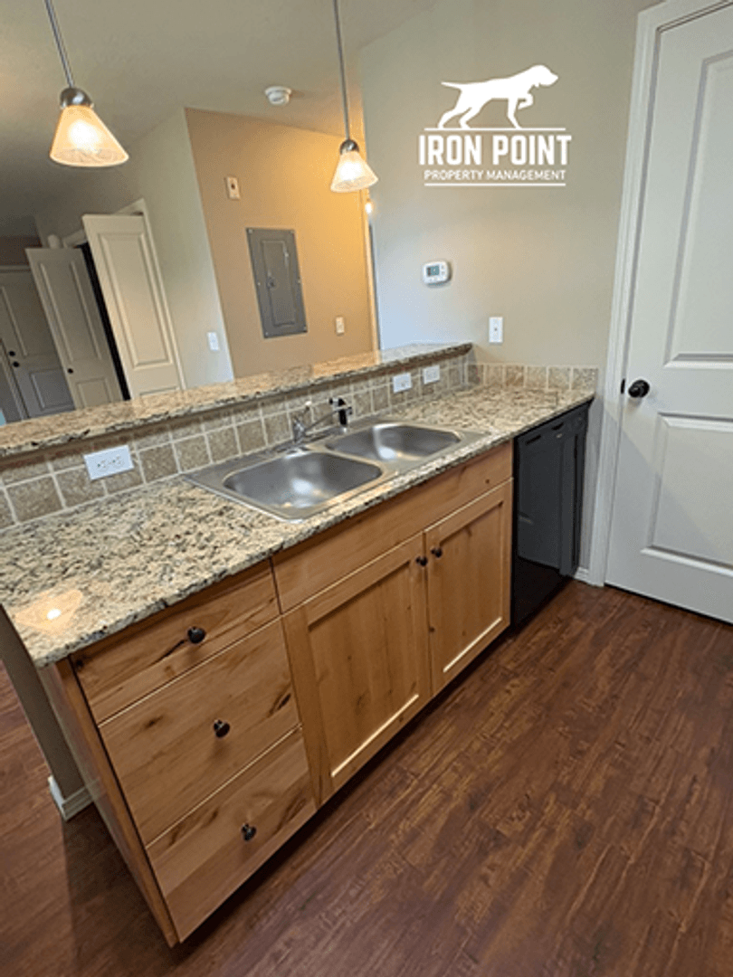 Nampa Apartment: 16638 N Profit Cir