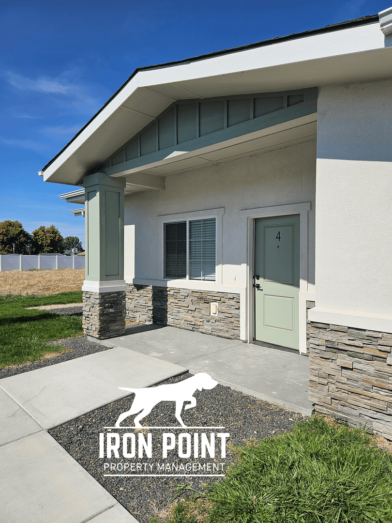 Nampa Apartment: 1303 S. Nathan Lane