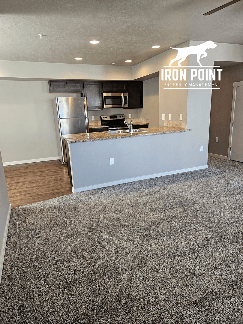 Kuna Apartment: 949 E. Travel Ln.