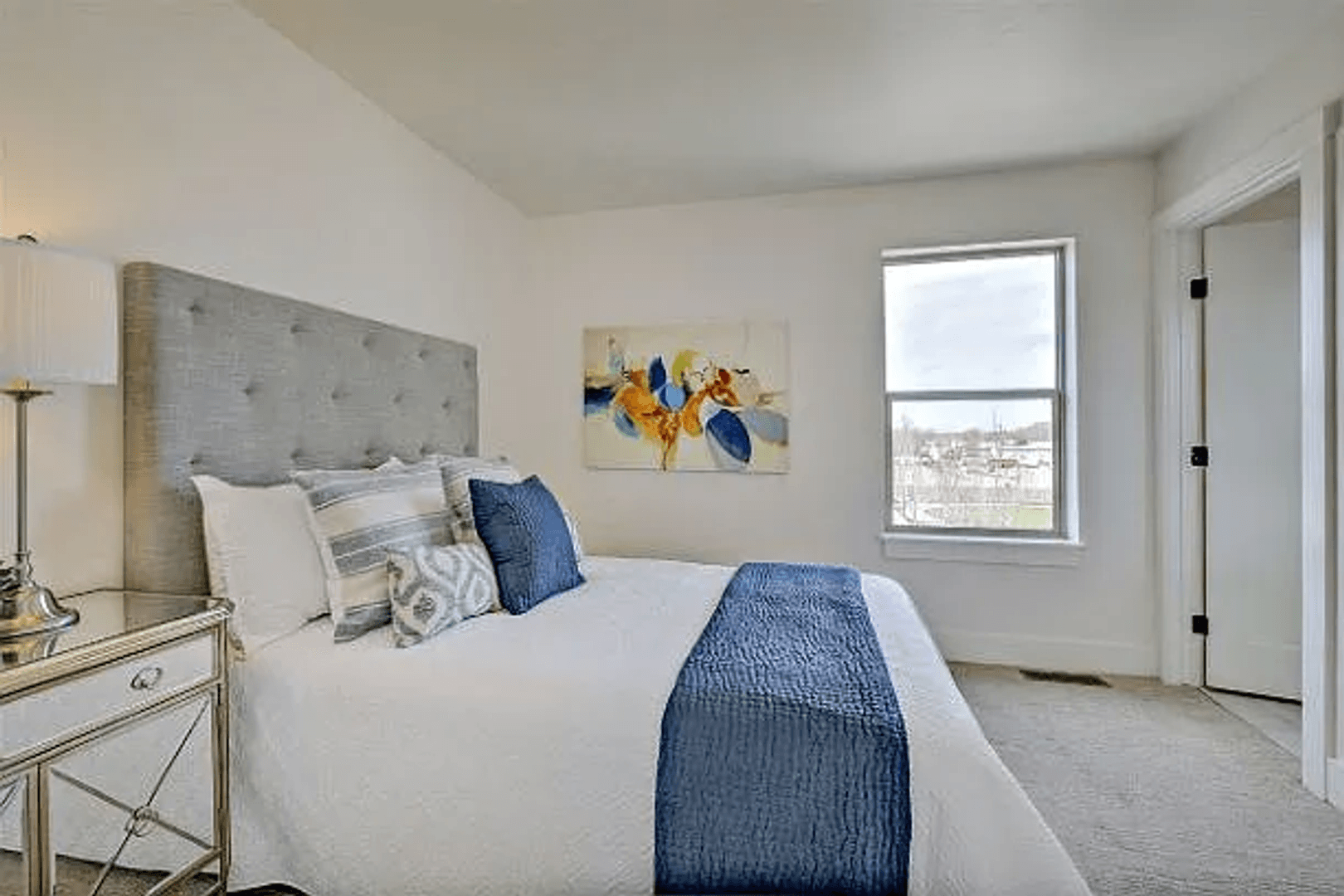 Garden City Townhome: 469 E. Trackstand Ln.