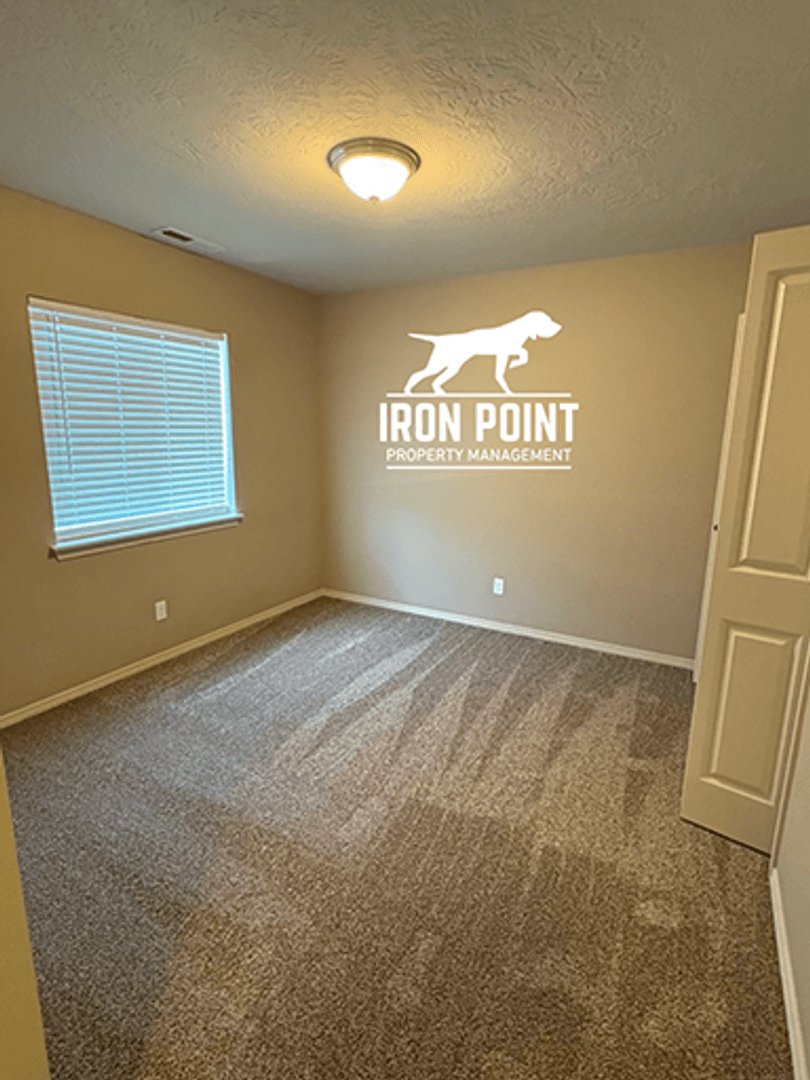 Nampa Apartment: 16638 N Profit Cir