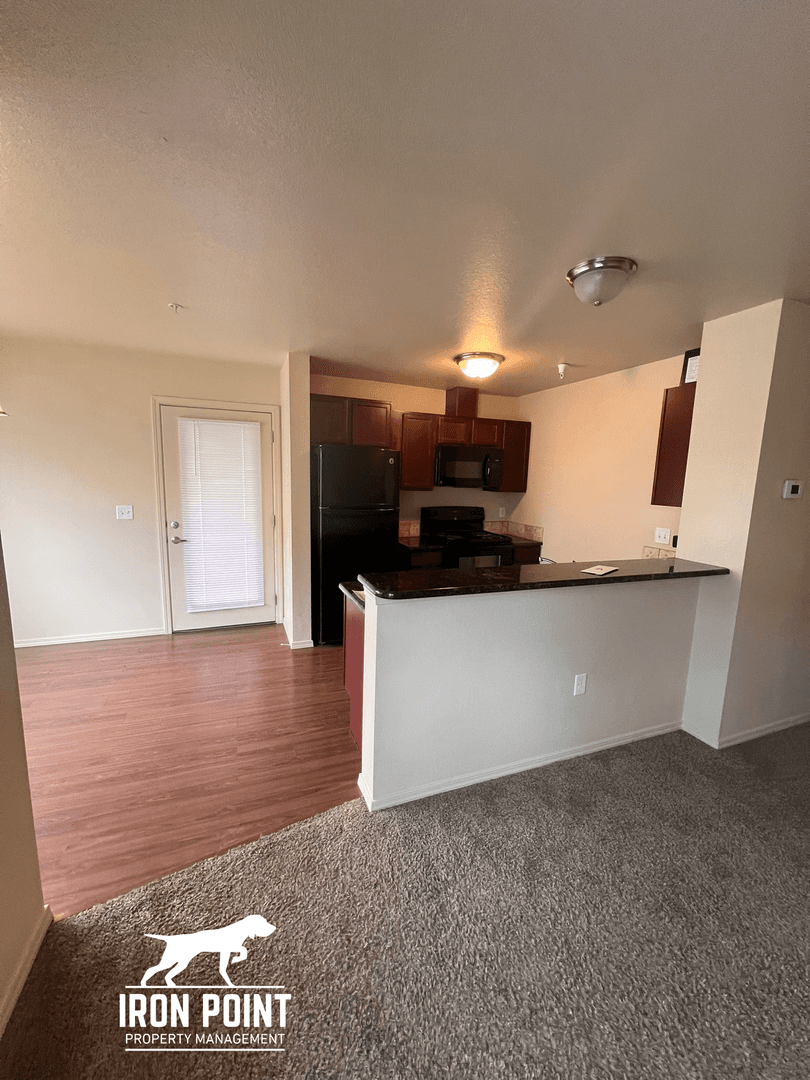 Nampa Apartment: 11175 W Brassy Cove Loop