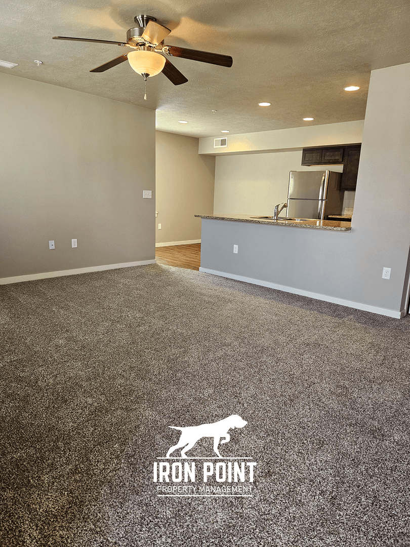 Kuna Apartment: 944 E. Wandering Ln.
