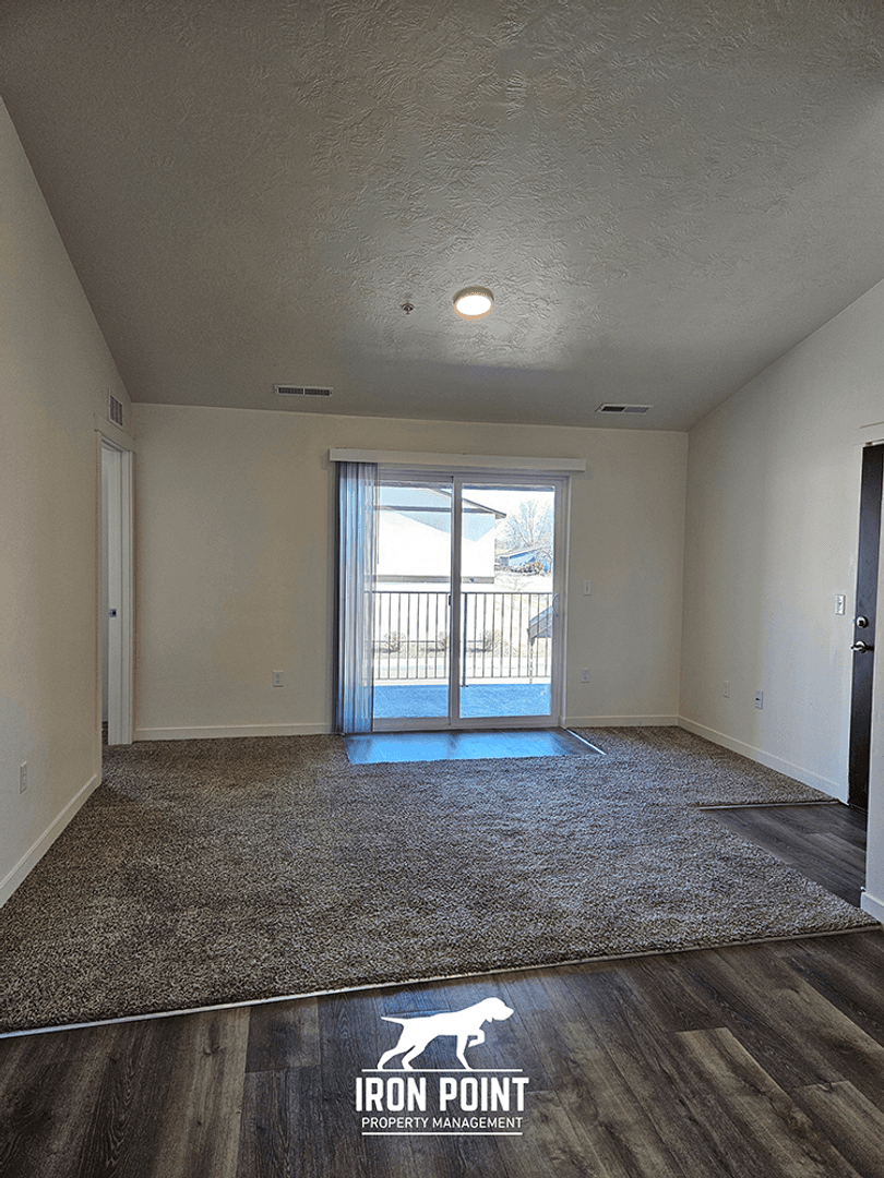 Caldwell Apartment: 2809 Blackfoot Ln