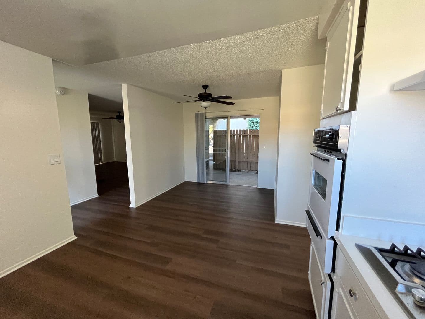 Fullerton Apartment: 2717 Santiago Road