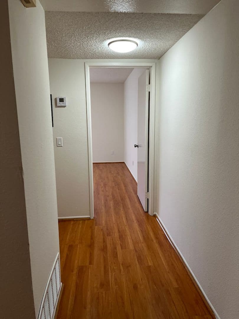 Fullerton Apartment: 111 S. Acacia Ave