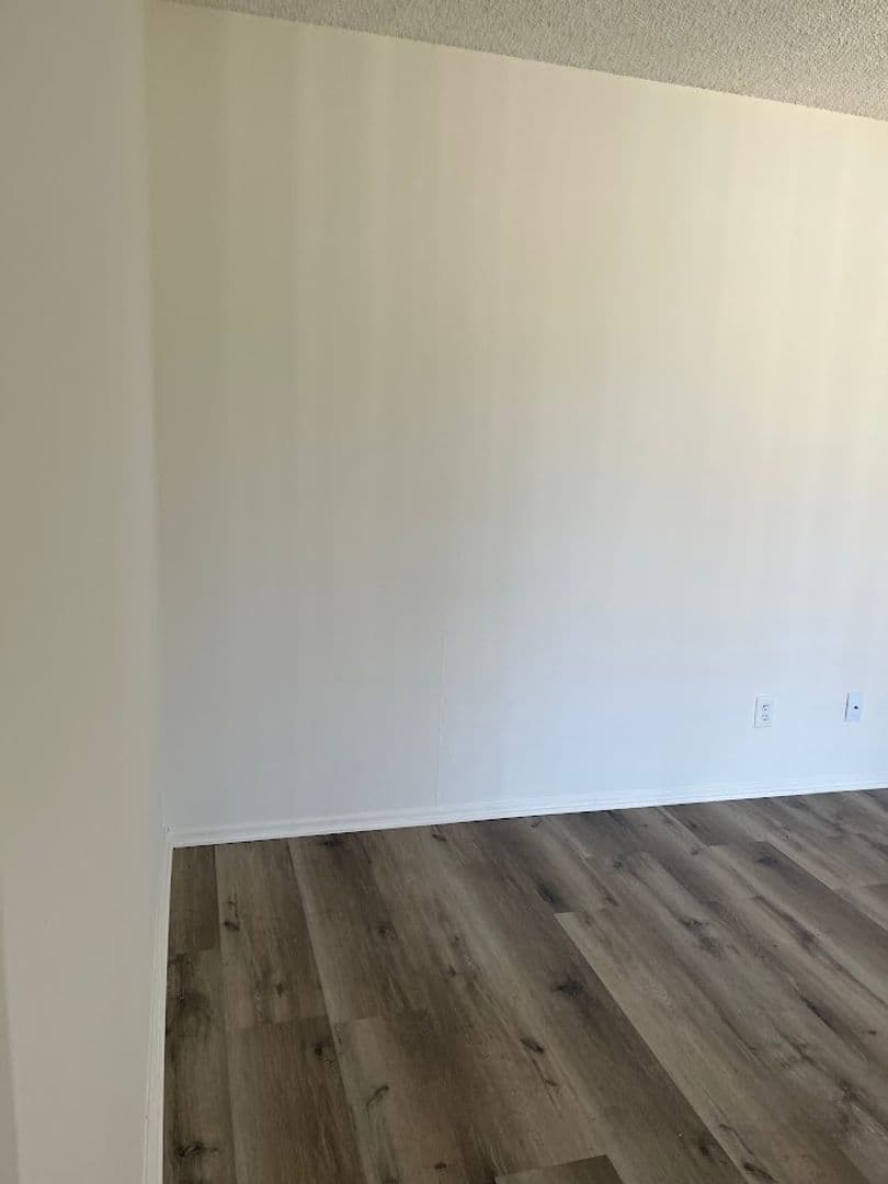 Fullerton Apartment: 111 S. Acacia Ave
