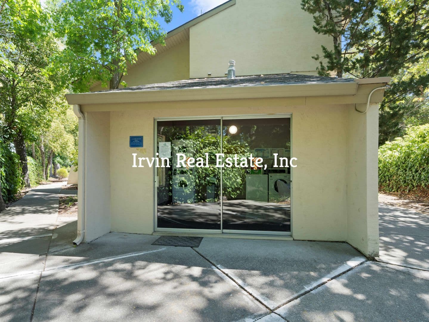 Walnut Creek Condo: 2728 Oak Rd