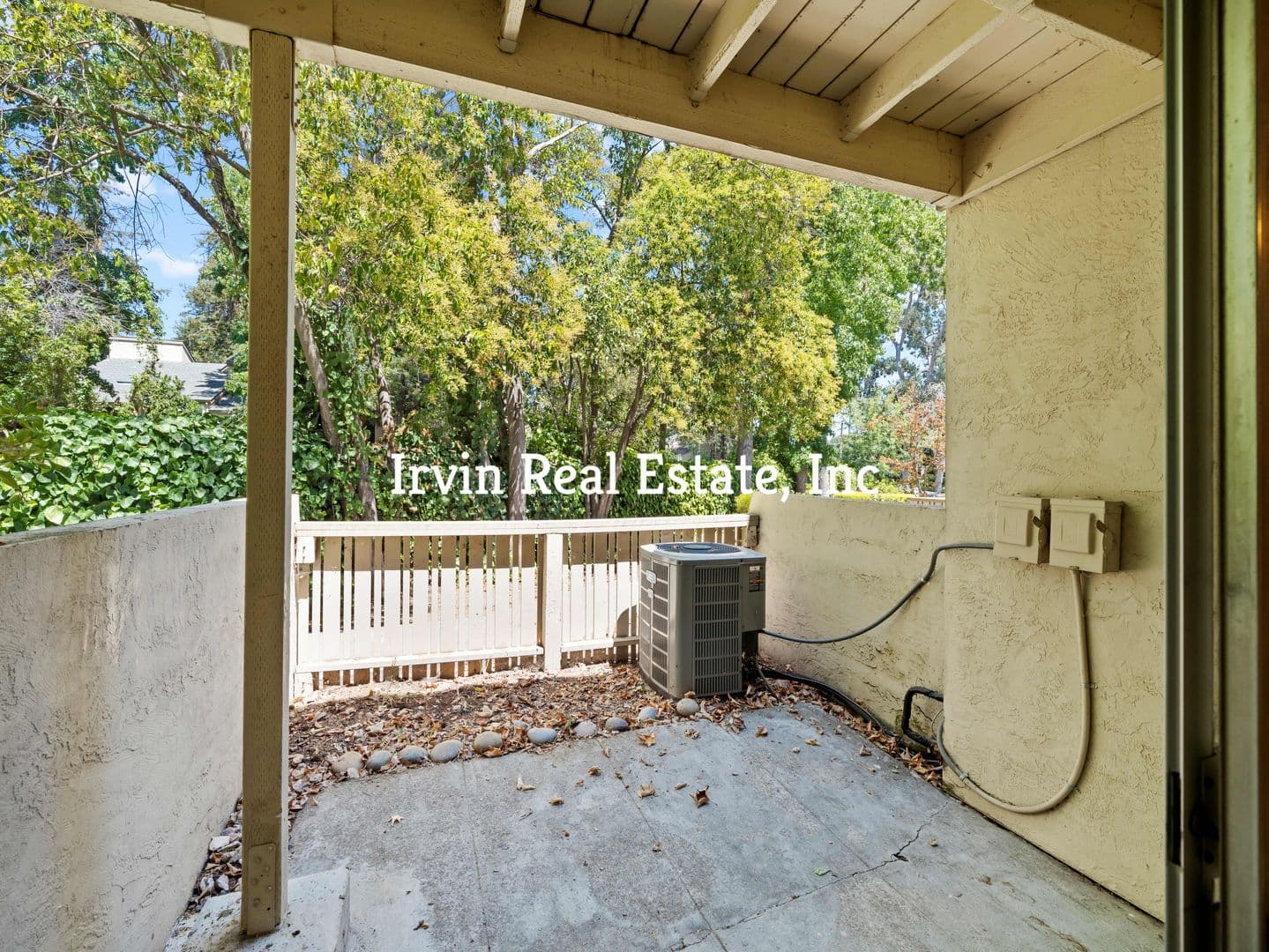 Walnut Creek Condo: 2728 Oak Rd