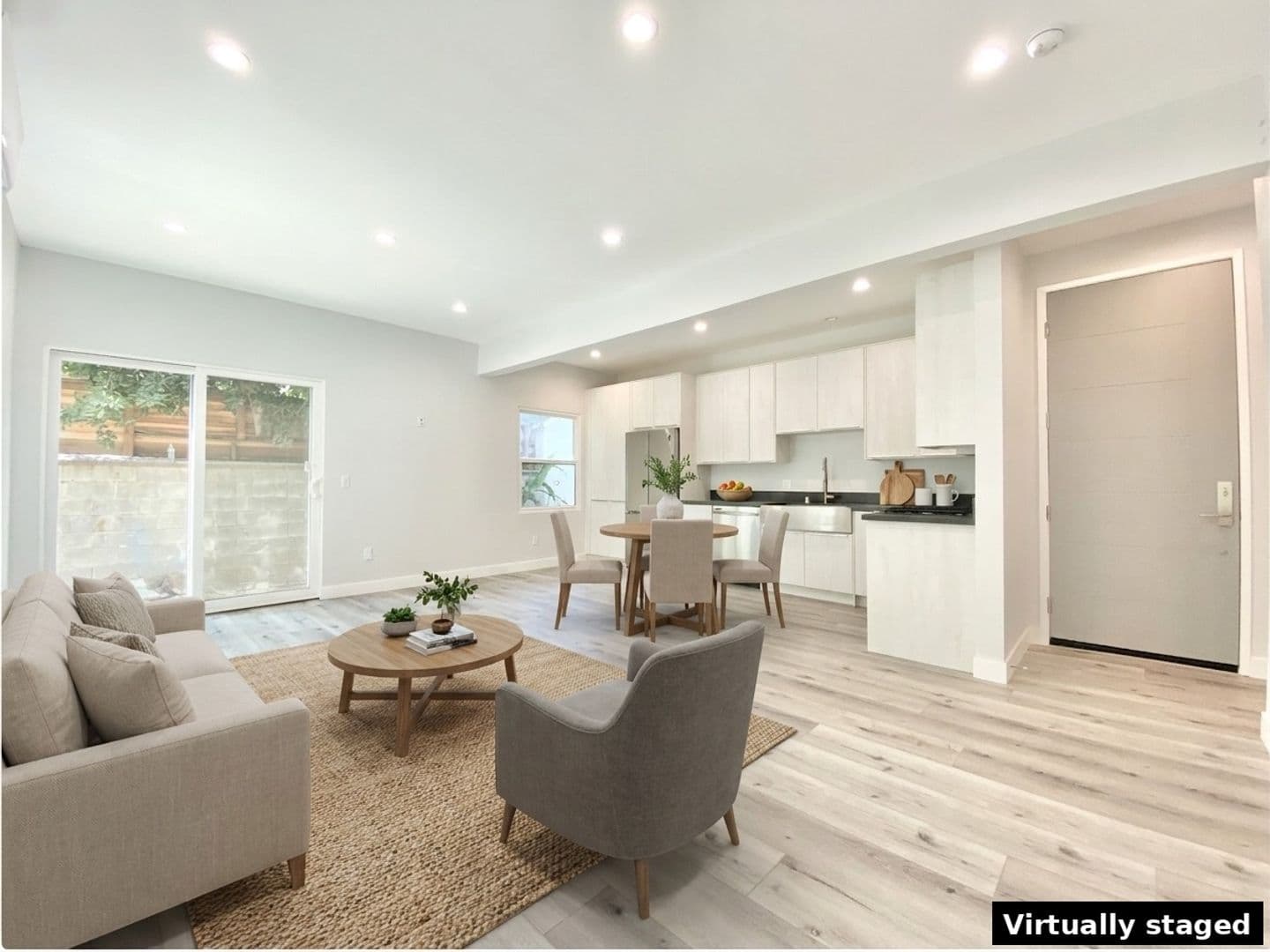 West Hollywood Apartment: 141 N. Swall Drive