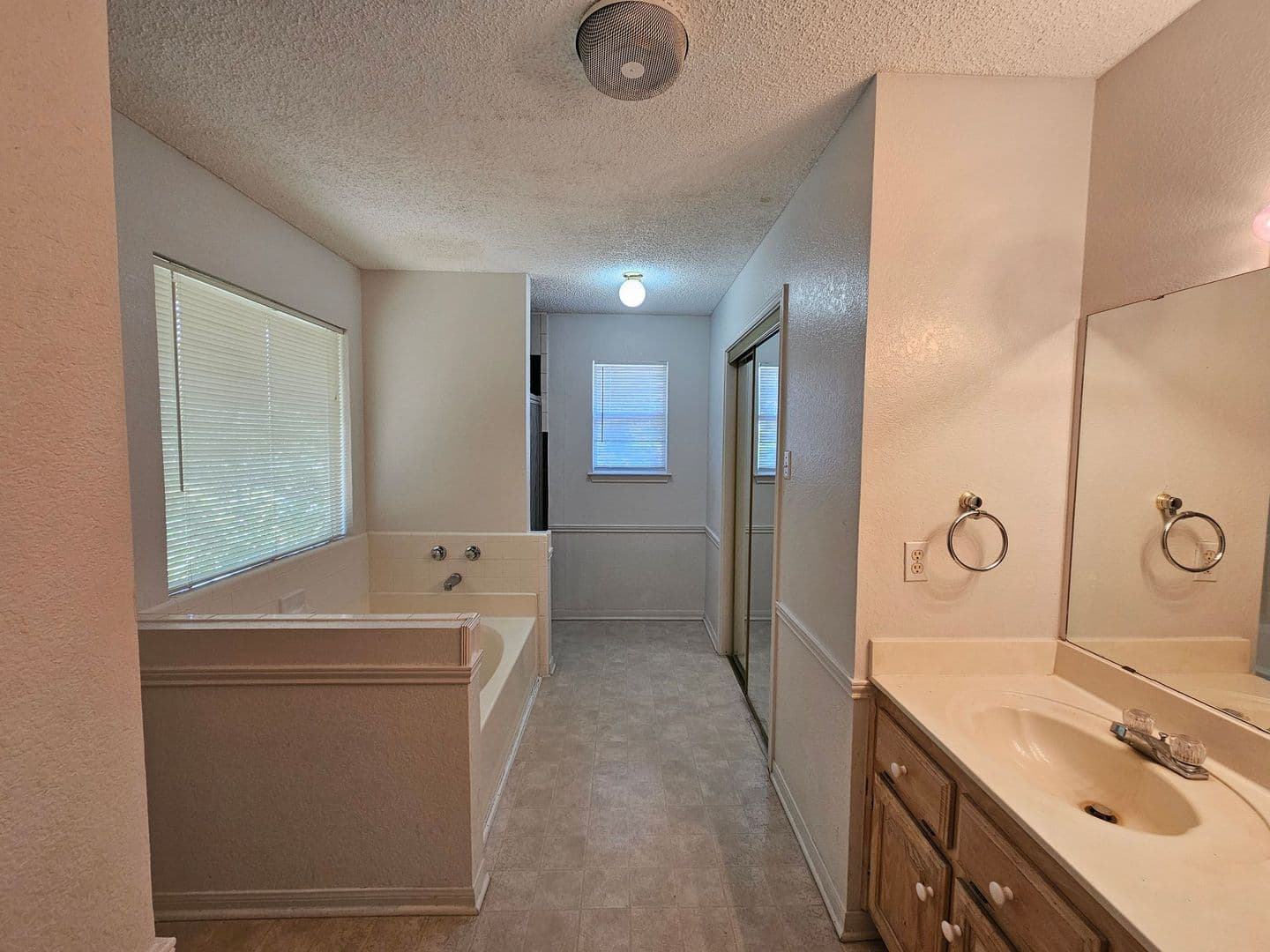 Harker Heights House: 1701 Tanglewood Drive