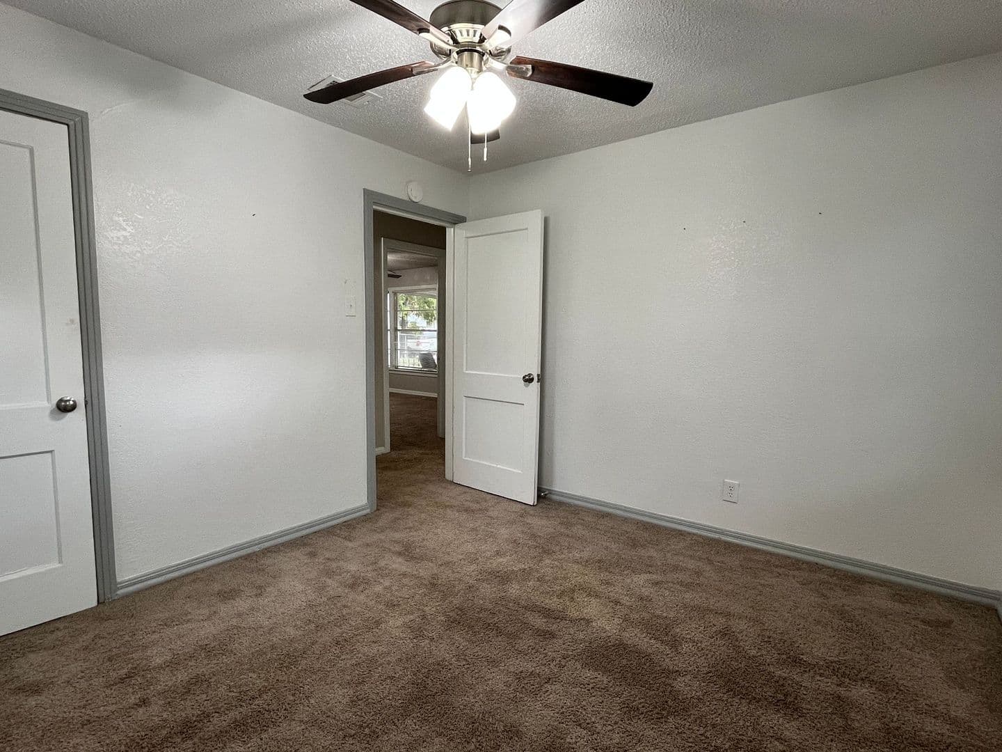 Killeen House: 1816 White Avenue