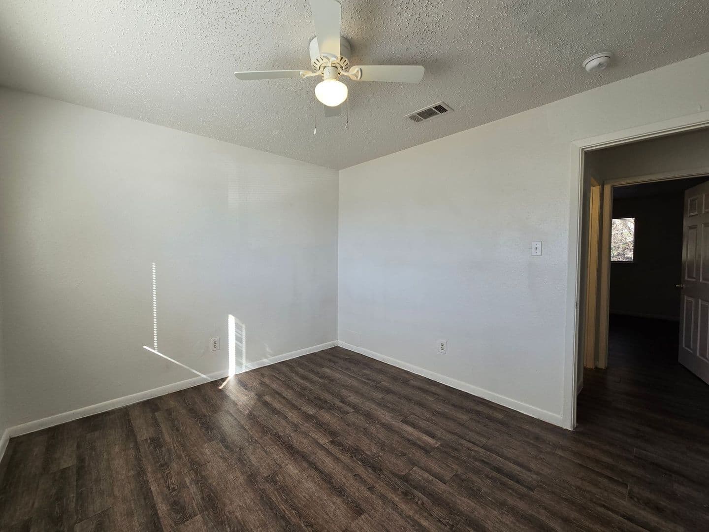 Harker Heights Apartment: 1305 Indian Trail - A