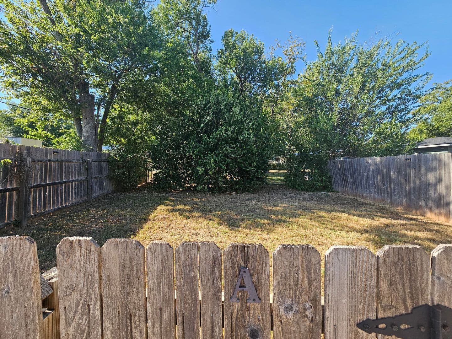 Temple Apartment: 1801 S 41st Street